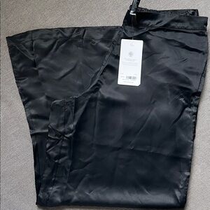 Athleta Calm Cool Pant - Size L - NWT